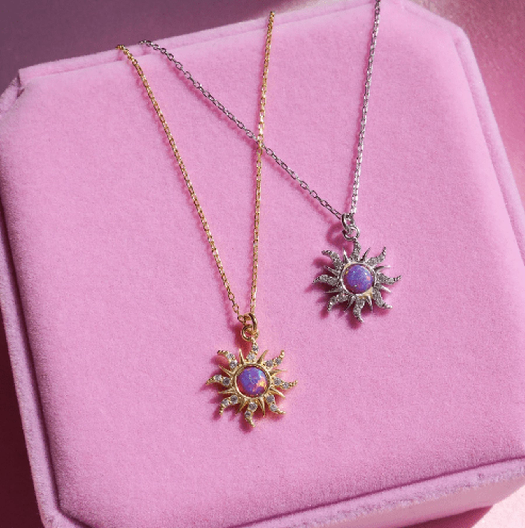 Colar Luxo Feminino Sol Rapunzel com Banho de Ouro