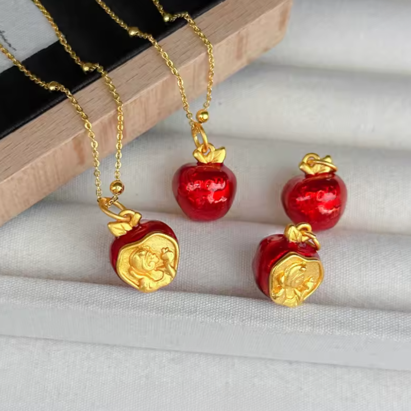 Colar Luxo Maçã da Branca de Neve - Ouro 24K