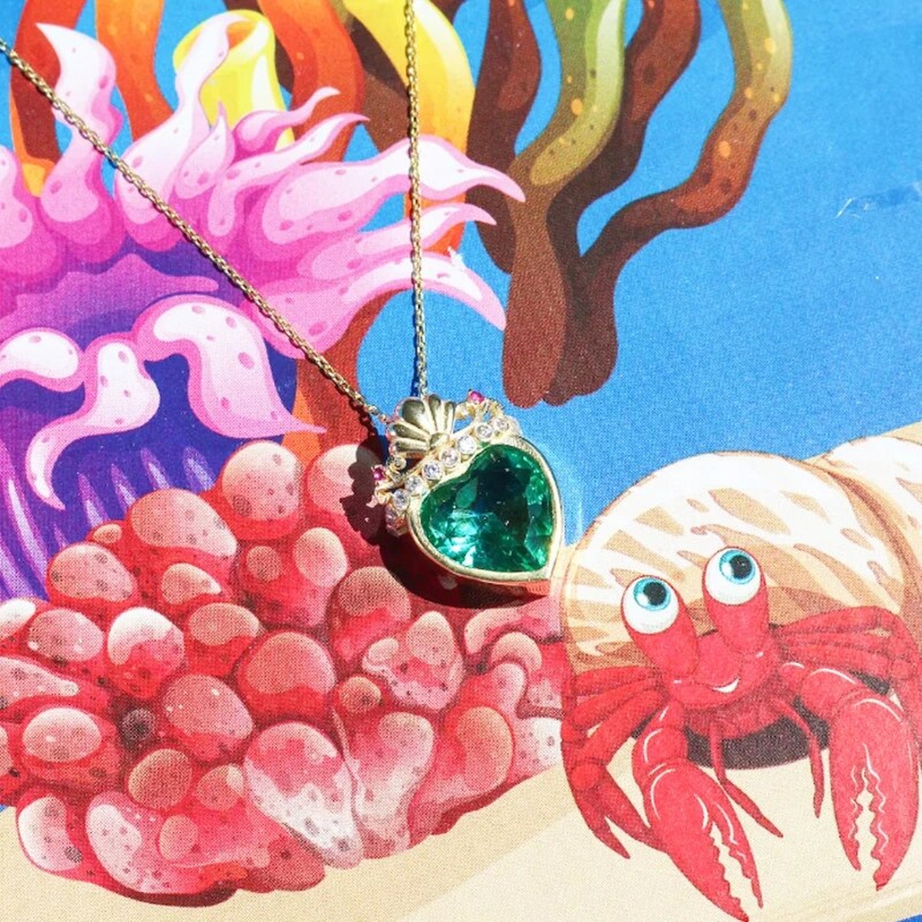 Colar Luxo Feminino Pequena Sereia com Banho de Ouro