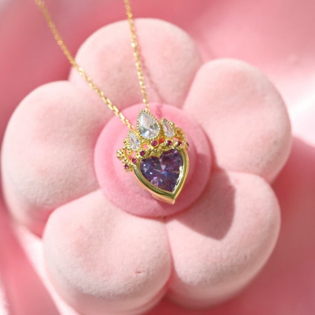 Colar & Anel Luxo Ajustável Coroa Rapunzel com Banho de Ouro