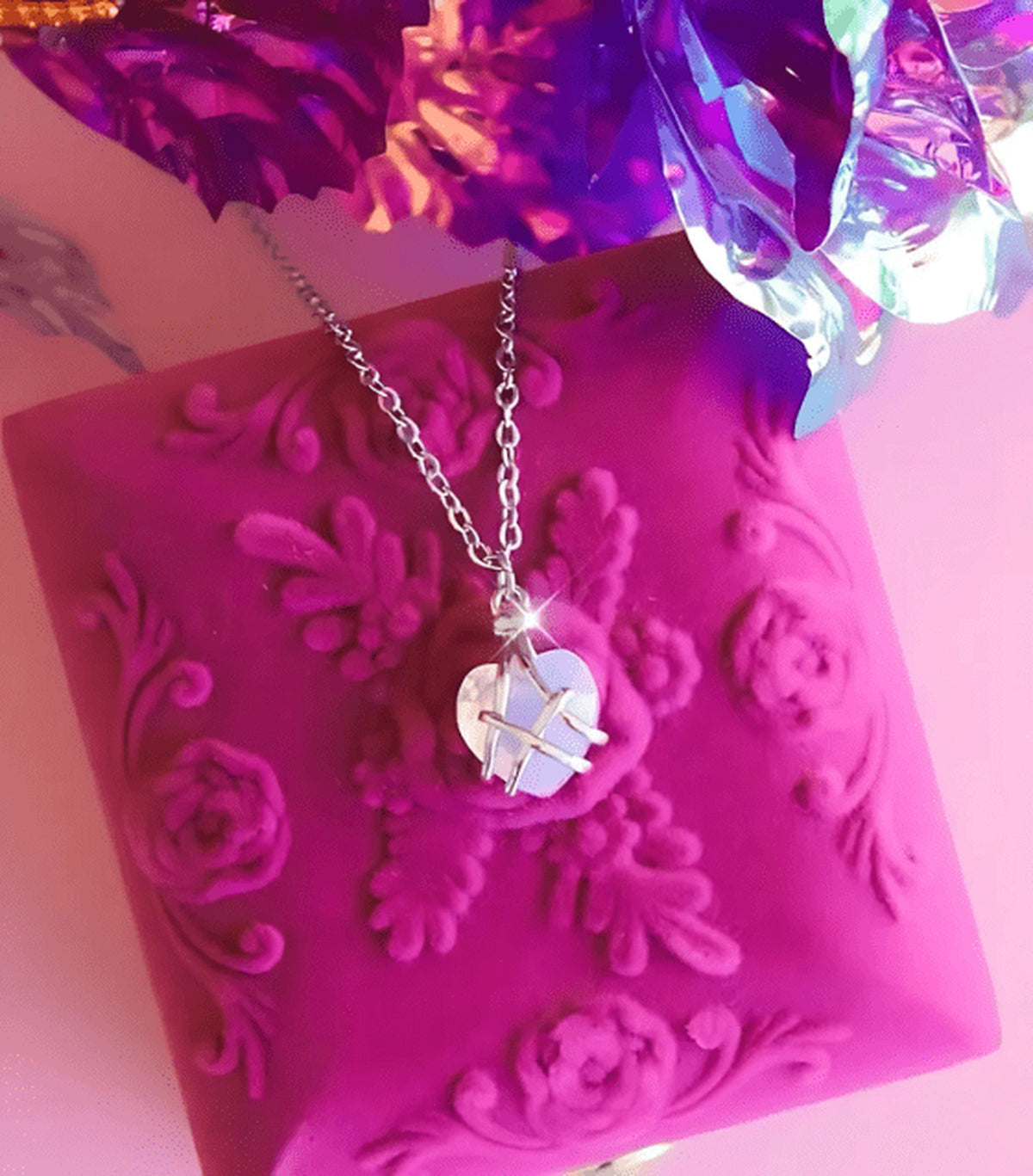 Colar Coração Luxo - Barbie e o Castelo de Diamante - Kit Cristal & Quartzo + Corrente Prata