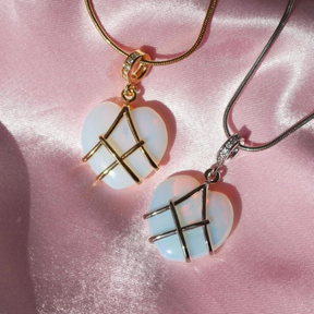 Colar Luxo Barbie e o Castelo de Diamante - Coração Encantado