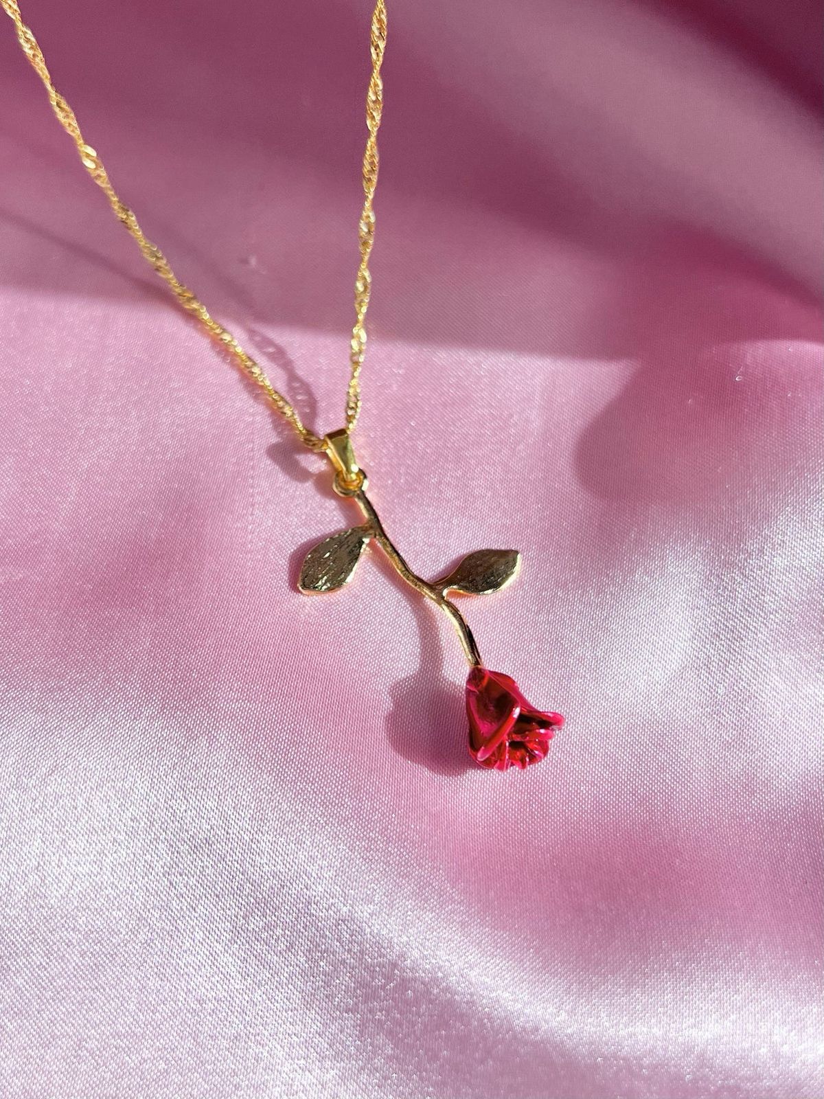 Colar Luxo Feminino Rosa - Bela e a Fera