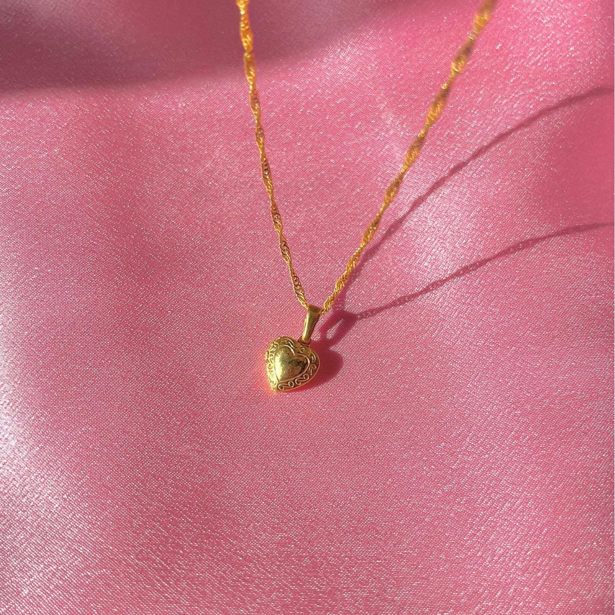Colar Luxo Feminino Coração da Barbie